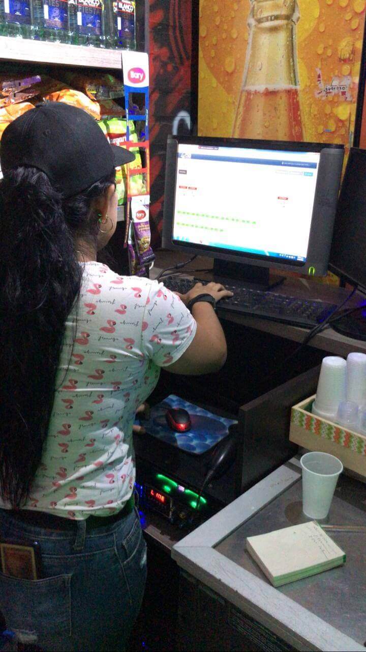 Video Bar Lares - Cali, Valle del Cauca